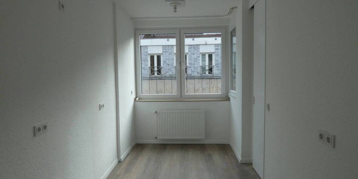 Etagenwohnung Düsseldorf Pempelfort - 2 Zimmer, 63 m&sup2;, 1.150&euro; | Angebot:26170383