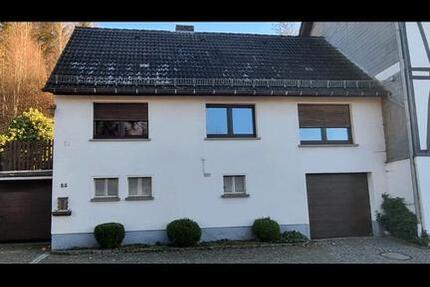 Haus Köln Mülheim - 4 Zimmer, 96 m&sup2;, 189.000&euro; | Angebot:23864102