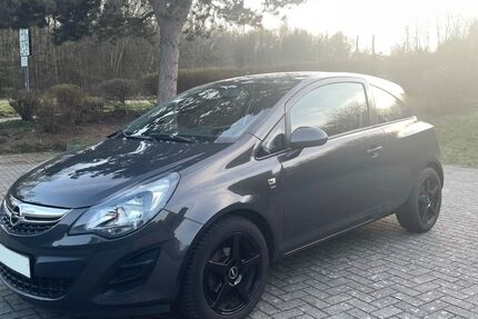 Opel Corsa 93.000 km 4.500 &euro; Hagen 58093