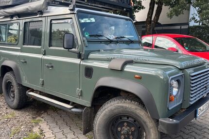 Land Rover Defender 88.000 km 39.990 € Radevormwald 42477