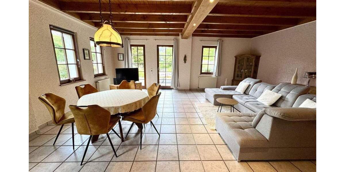 Mehrfamilienhaus, Wohnhaus Leverkusen Quettingen - 6 Zimmer, 191 m&sup2;, 599.000&euro; | Angebot:25844867