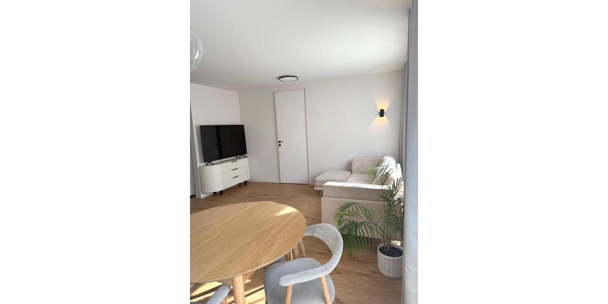 Maisonettenwohnung Düsseldorf Derendorf - 4.5 Zimmer, 100 m&sup2;, 2.400&euro; | Angebot:25637901