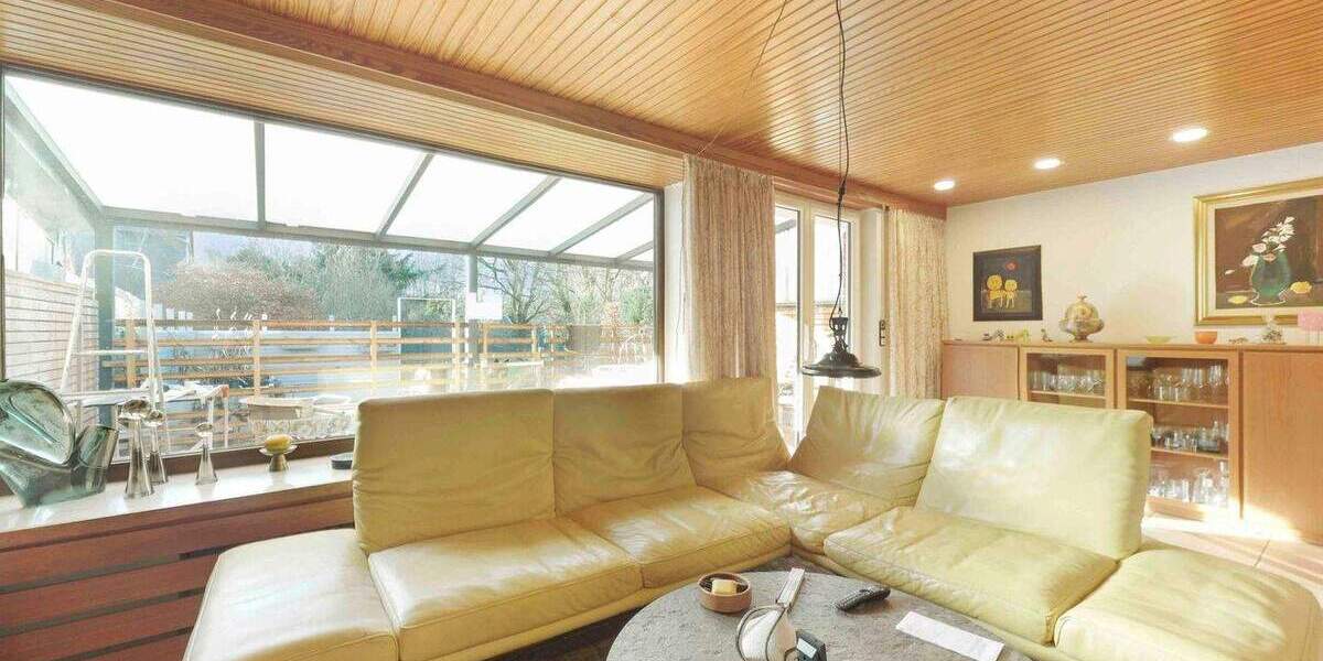 Reihenmittelhaus am Feldrand - großer Garten und Bezugsfrei 5 zimmer