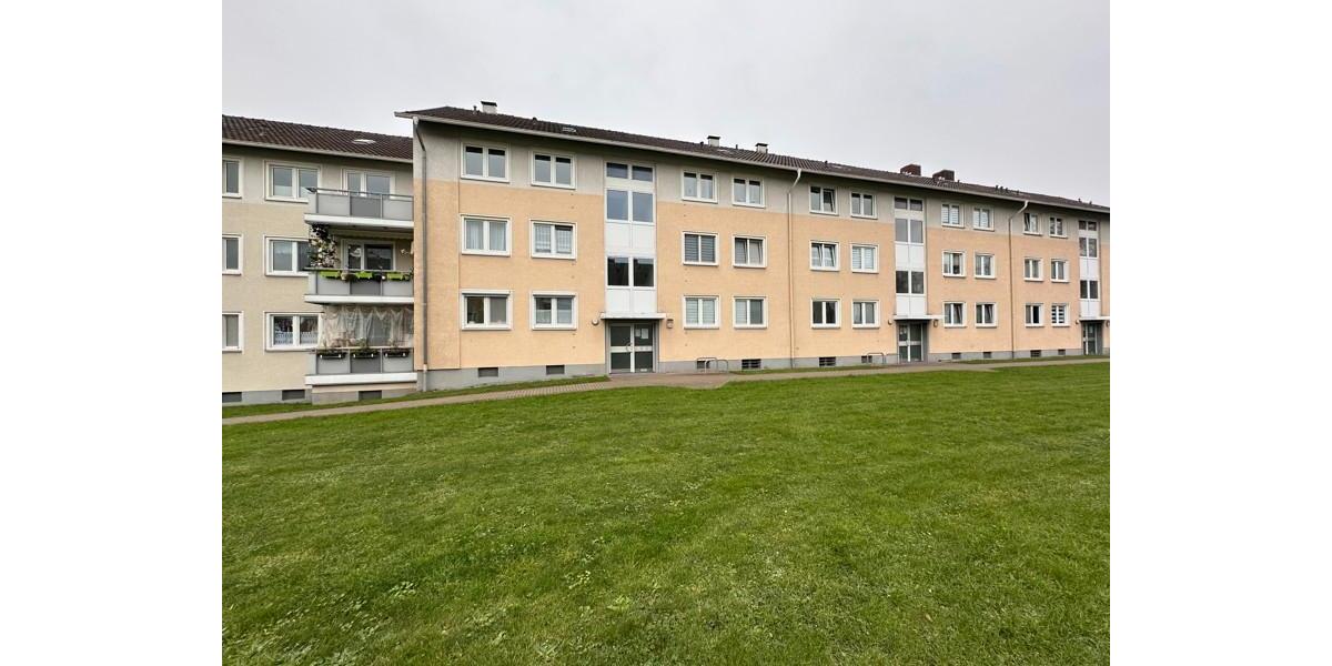 Geräumige 2,5-Zimmer-Wohnung mit Balkon! 2 zimmer