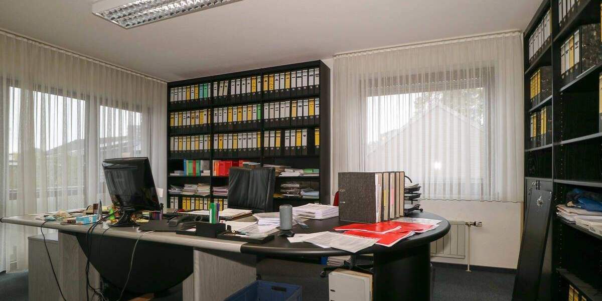 Viel Platz für ruhige Arbeit in Dormagen-Horrem 5 zimmer