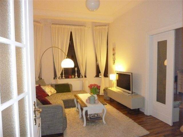 Etagenwohnung Düsseldorf Flingern Nord - 3 Zimmer, 98 m&sup2;, 1.500&euro; | Angebot:25337409