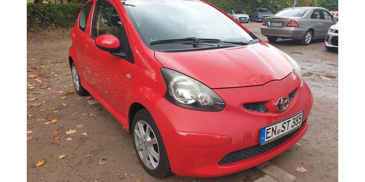 Toyota Aygo (X) 116.300 km 2.850 &euro; Herdecke 58313