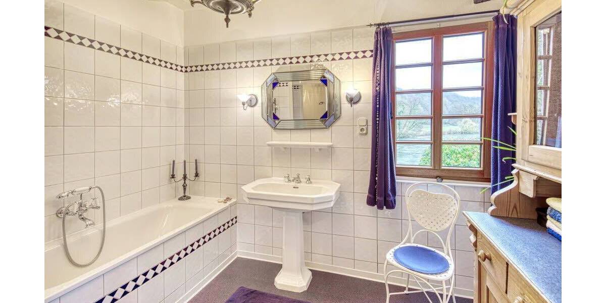 Einfamilienhaus Solingen Höhscheid - 1 Zimmer, 430 m&sup2;, 885.000&euro; | Angebot:26916384