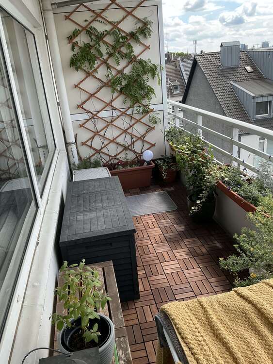 Wohnung zum Kaufen in Düsseldorf 200.000 € 37.2 m²