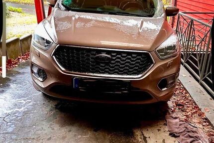 Ford Kuga 68.000 km 17.300 &euro; Solingen 42657
