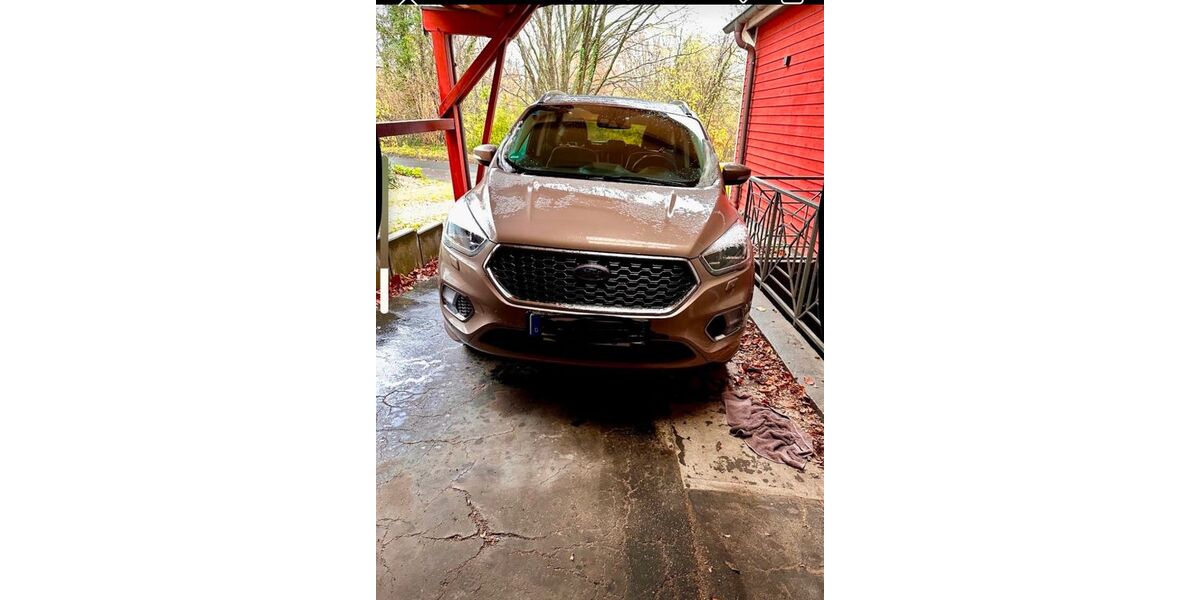 Ford Kuga 68.000 km 17.300 &euro; Solingen 42657