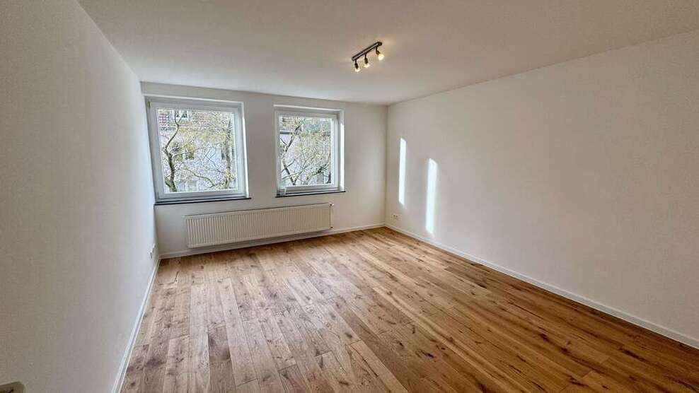 Wohnung zum Kaufen in Düsseldorf 240.900 € 70 m²