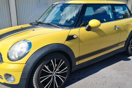 Mini ONE 176.587 km 4.000 &euro; Schwelm 58332