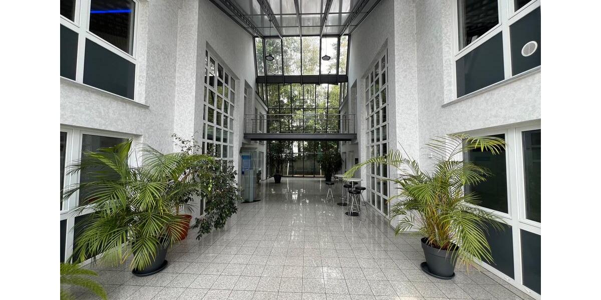 Hochwertige 60 m² Büroeinheit mit Exzellenter Anbindung zimmer