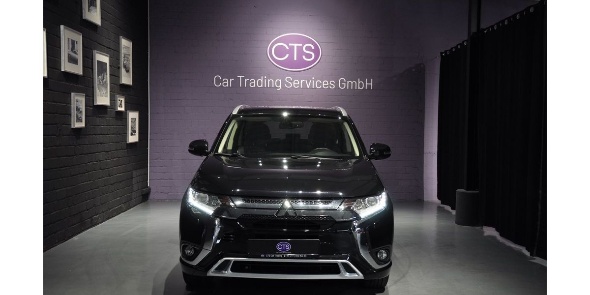 Mitsubishi Outlander 52.775 km 17.503 &euro; Düsseldorf 40476