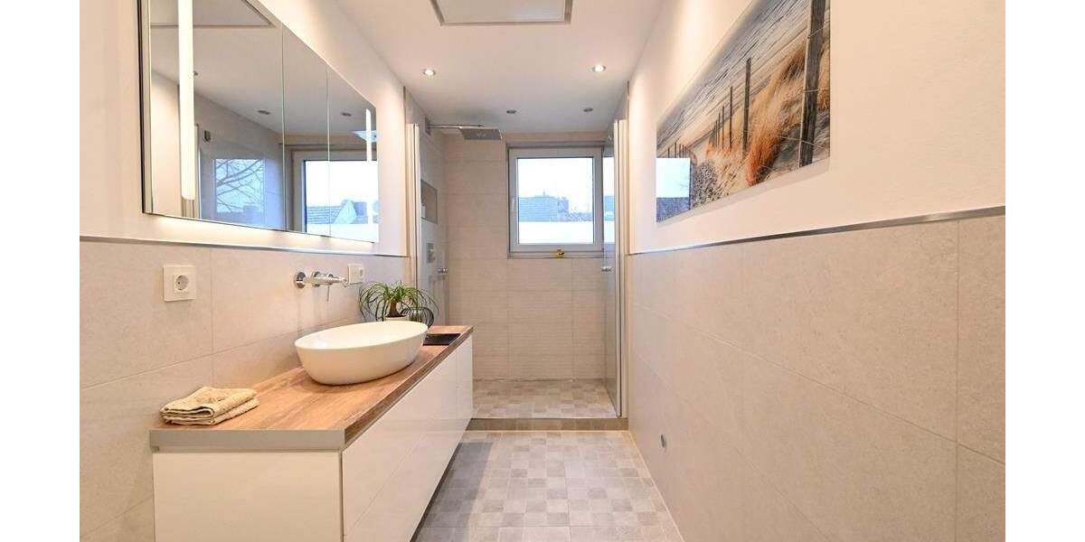 Etagenwohnung Leverkusen Opladen - 3 Zimmer, 85 m&sup2;, 285.000&euro; | Angebot:25780819