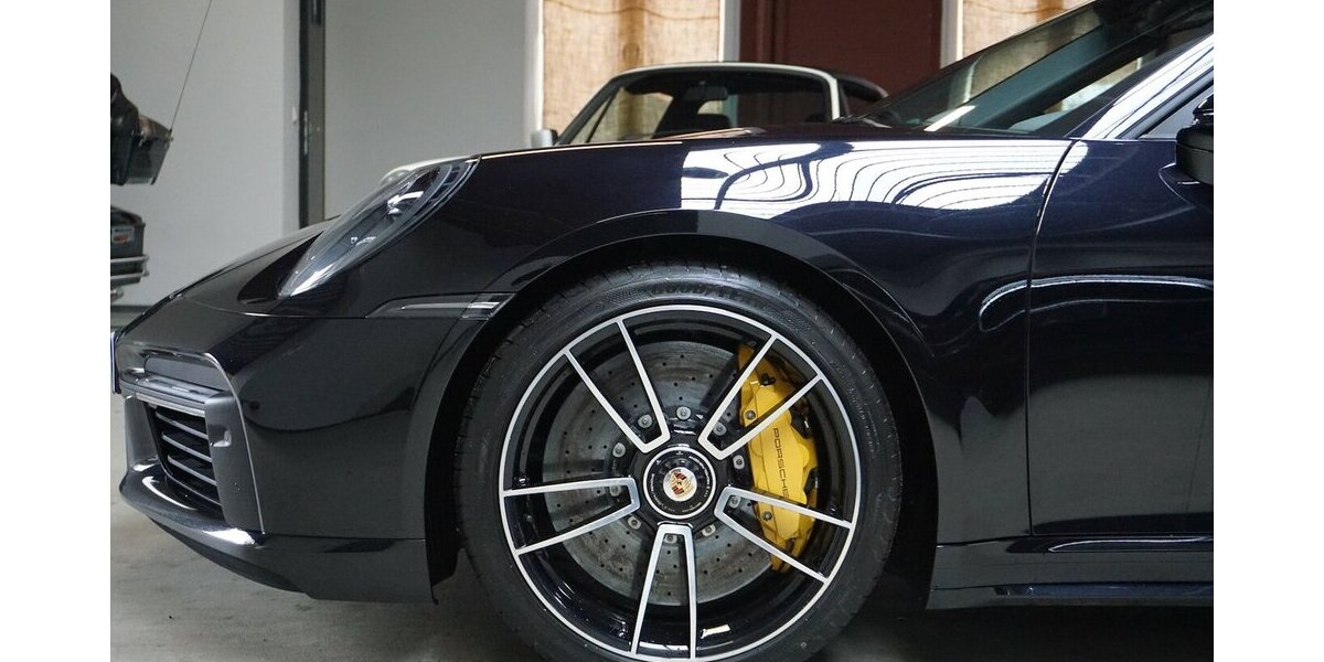 Porsche 911 992 Turbo S Lift Burm Carbon Approved 39.890 km 217.700 &euro; Wuppertal 42327