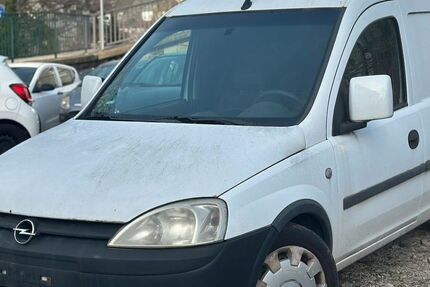 Opel Combo 256.000 km 1.799 &euro; Wuppertal 42275