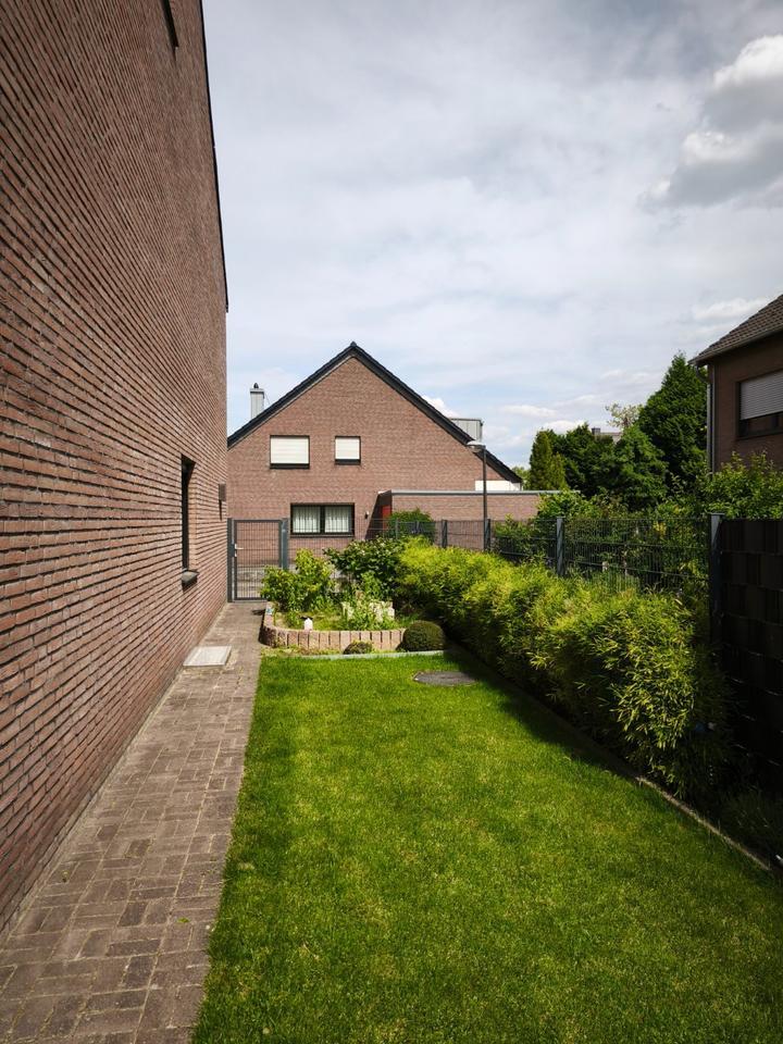 Attraktives Eck-Reihenhaus in Langfort – Nähe Reiterhof