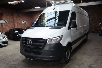 Mercedes-Benz Sprinter 181.455 km 43.980 &euro; Hilden 40721