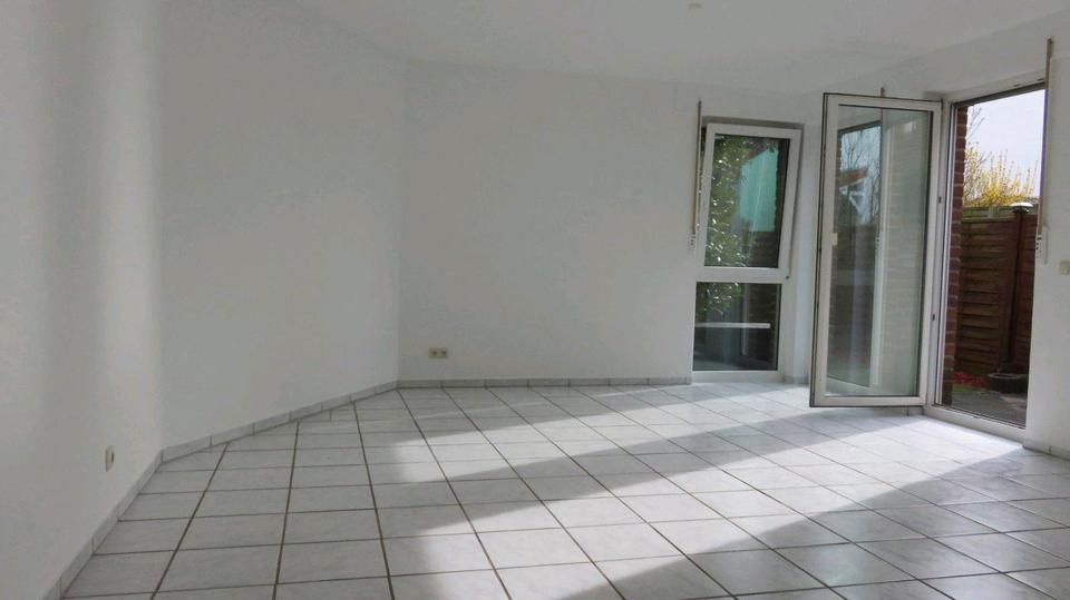 Erdgeschoßwohnung Langenfeld (Rheinland) - 2 Zimmer, 63 m&sup2;, 620&euro; | Angebot:26446345