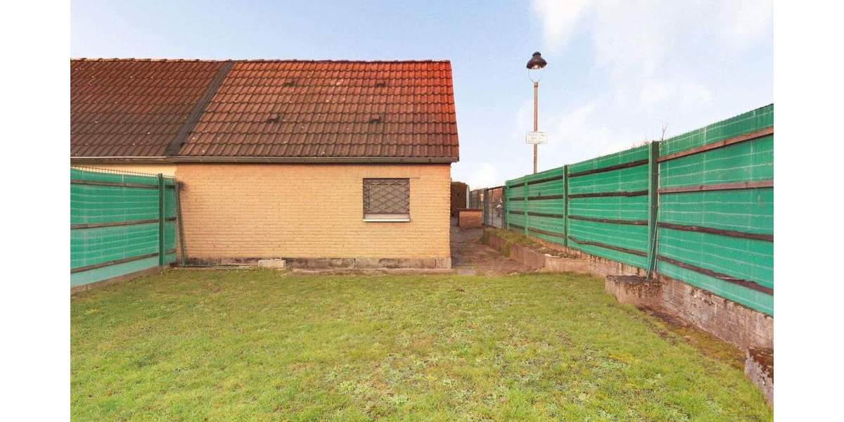 Doppelhaushälfte Düsseldorf Vennhausen - 5 Zimmer, 114 m&sup2;, 300.000&euro; | Angebot:25339886