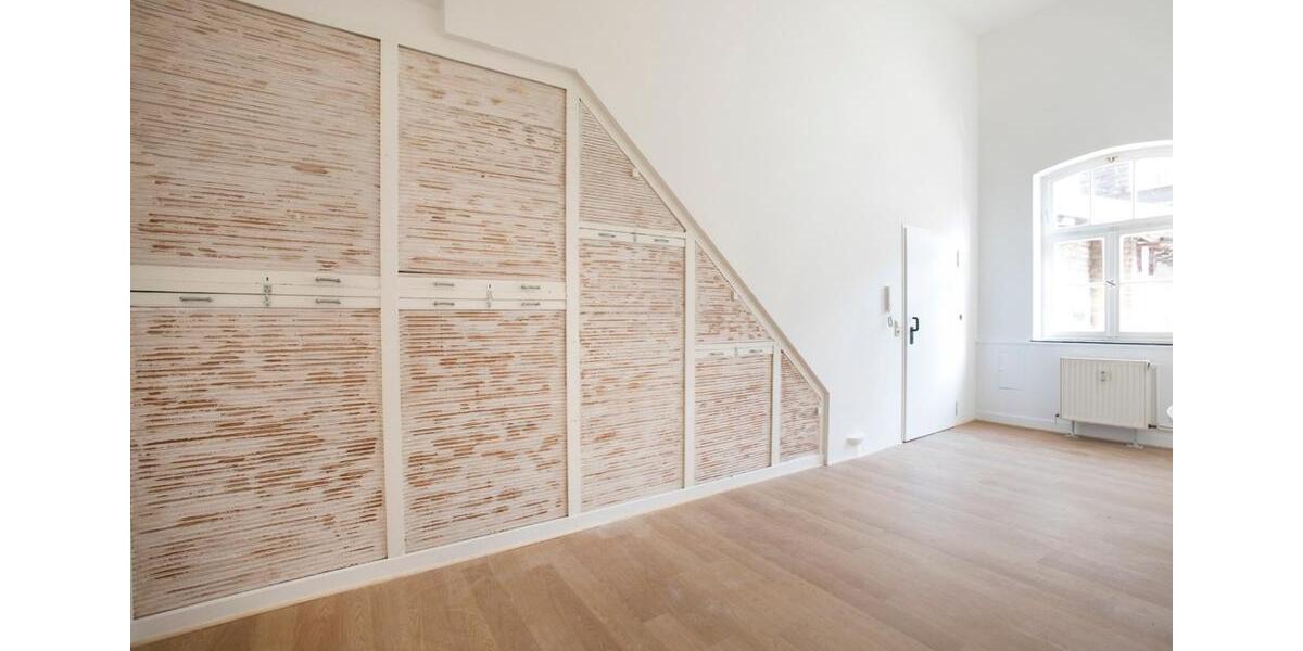 Loftwohnung mit historischen Elementen 2.5 zimmer