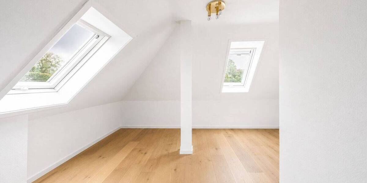 Einfamilienhaus Remscheid Süd - 8 Zimmer, 260 m&sup2;, 1.150.000&euro; | Angebot:26805125