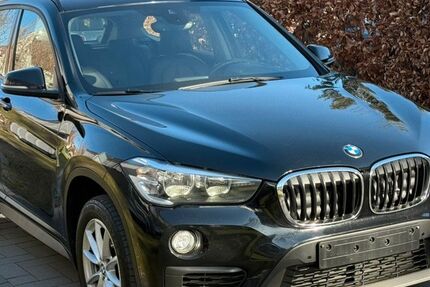 BMW X1 210.000 km 12.840 &euro; Düsseldorf 40468