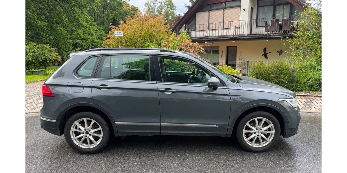 VW Tiguan 250.000 km 16.500 &euro; Wuppertal 42289