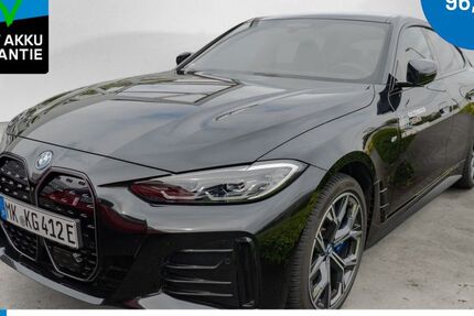 BMW i4 22.249 km 54.890 &euro; Overath-Vilkerath 51491