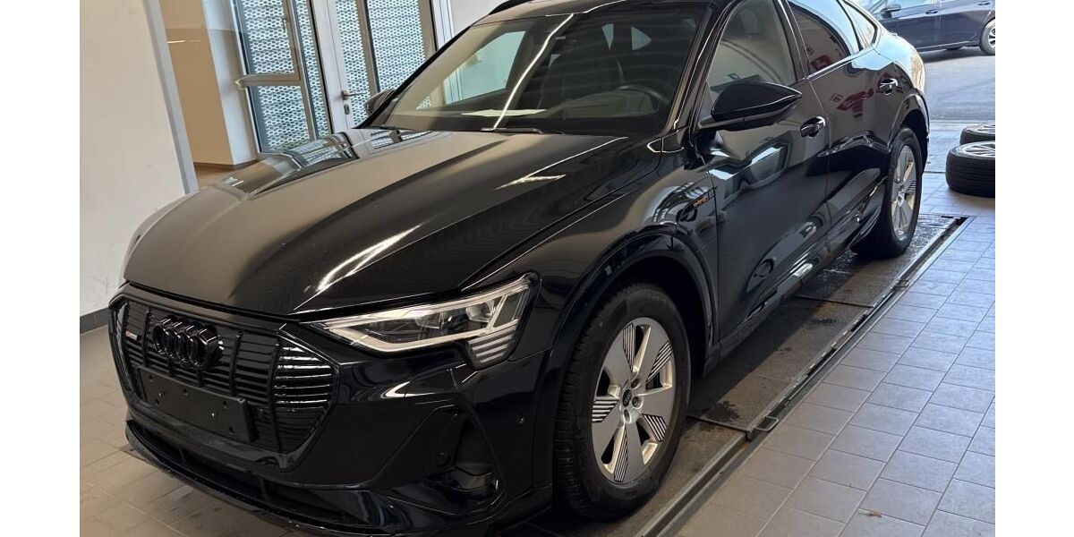 Audi e-tron 70.908 km 39.744 &euro; Hagen 58091