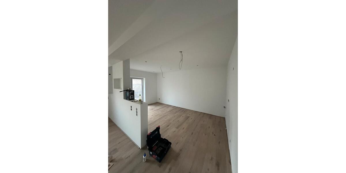 Erdgeschoßwohnung Leverkusen Bürrig - 2 Zimmer, 62 m&sup2;, 1.200&euro; | Angebot:24663574