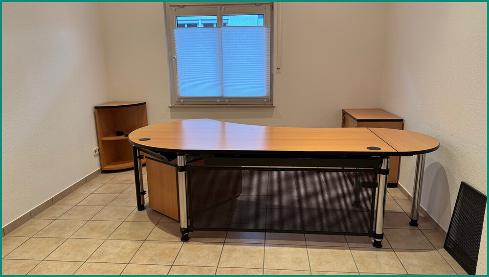 EBENERDIGE ATTRAKTIVE BÜRORÄUME IM STADTZENTRUM VON RADEVORMWALD - Gewerbeobjekt Radevormwald | Angebot:26180035