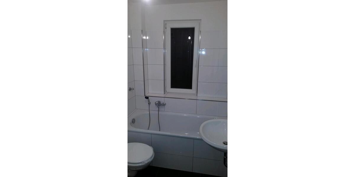 Etagenwohnung Remscheid Gemarkung Bergisch Born - 1 Zimmer, 50 m&sup2;, 130.000&euro; | Angebot:26775341
