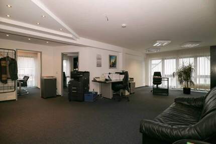 Gewerbeobjekt Dormagen / Horrem Horrem - 5 Zimmer, 130 m&sup2;, 1.150&euro; | Angebot:24424847