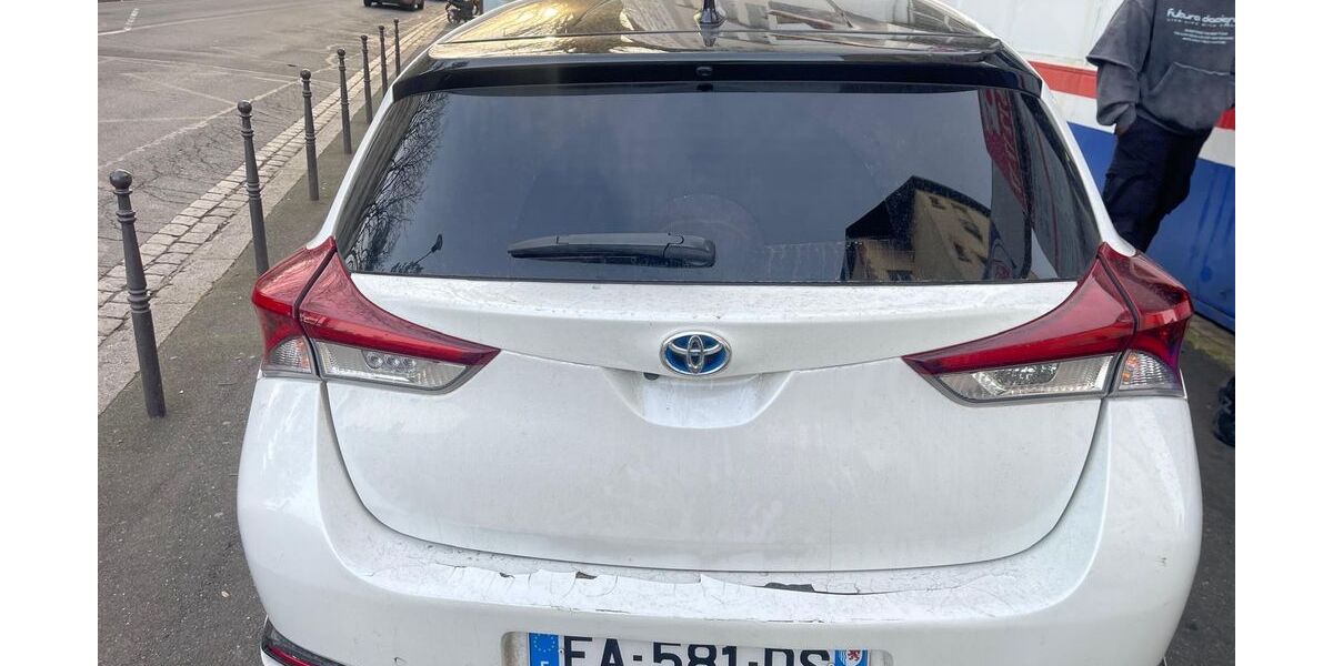 Toyota Auris 220.000 km 10.000 &euro; Hagen 58091