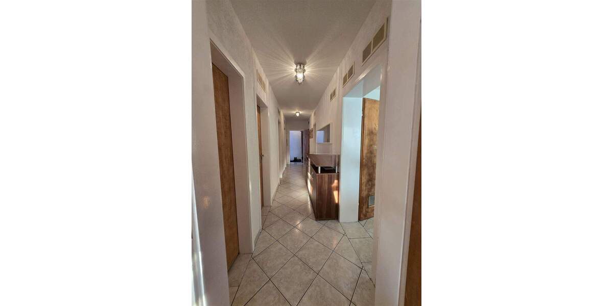 Etagenwohnung Leverkusen Wiesdorf - 4 Zimmer, 86 m&sup2;, 189.000&euro; | Angebot:25773571