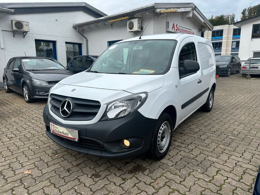 Mercedes-Benz Citan 142.000 km 8.749 € Gummersbach (Zwischen Toom Markt und ATU) 51645