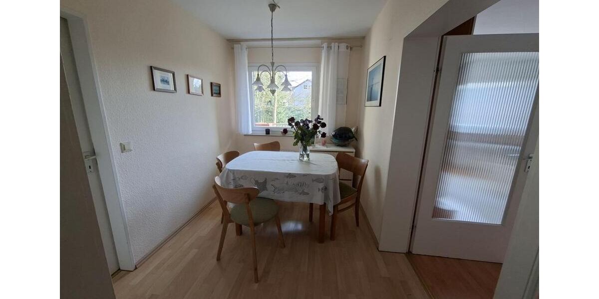 Etagenwohnung Hückeswagen - 3 Zimmer, 77 m&sup2;, 179.000&euro; | Angebot:26252278