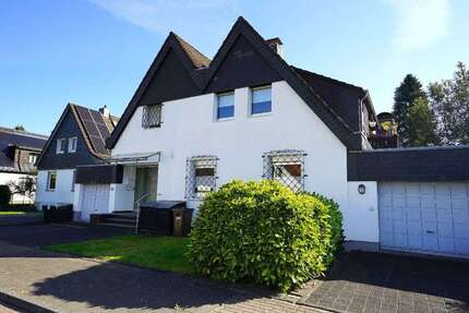 Haus zum Kaufen in Leverkusen 798.000 € 216 m² 6 zimmer