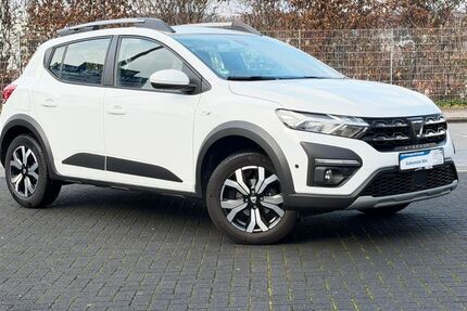 Dacia Sandero 22.400 km 15.699 € Wuppertal 42329