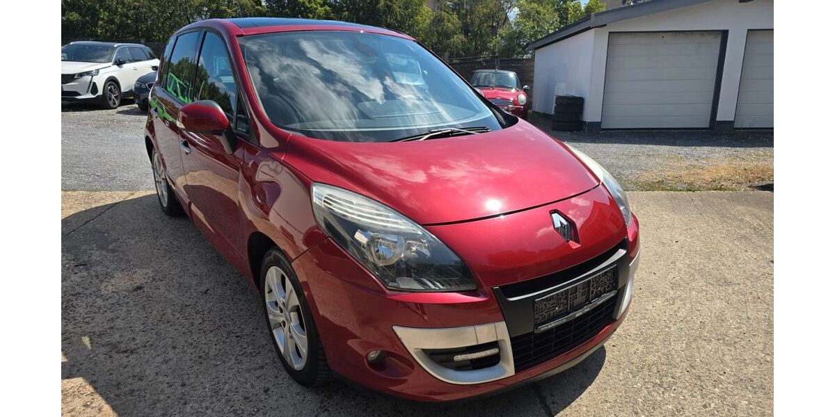 Renault Scenic 120.000 km 4.699 &euro; Solingen 42655