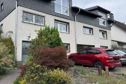 Haus zum Kaufen in Overath 615.000 € 309.45 m² 9 zimmer