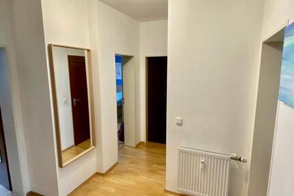 Zimmer Wohnung mit Balkon ab 01.02.2026 zu Vermieten!! 3 zimmer