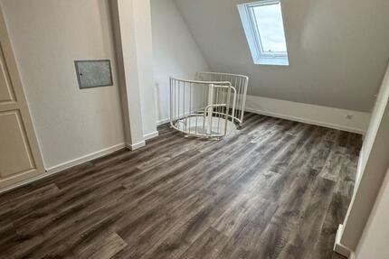 Zweistöckige Dreizimmerwohnung in Solingen 3 zimmer