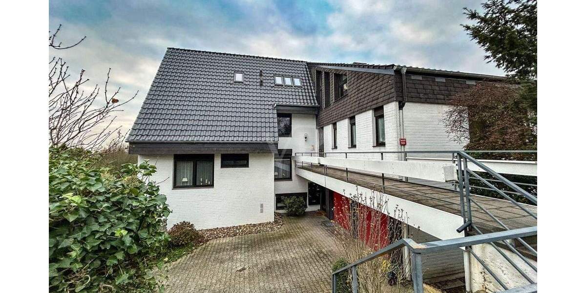 Galerie Wohnung in begehrter Lage von Leichlingen 5 zimmer