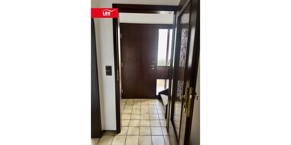 Großzügiges Einfamilienhaus mit Einliegerwohnung in Leverkusen Bürrig! 5 zimmer