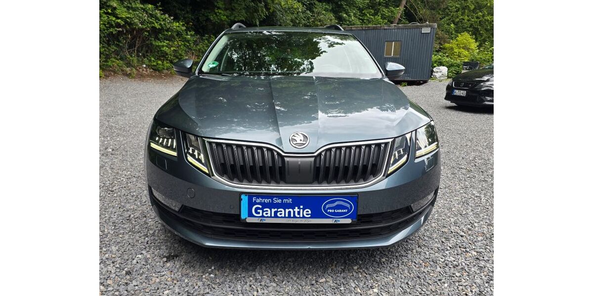 Skoda Octavia 128.500 km 11.999 &euro; Wuppertal 42115