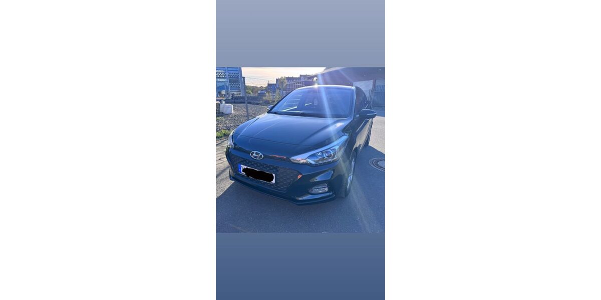 Hyundai i20 92.000 km 9.500 &euro; Wuppertal 42105